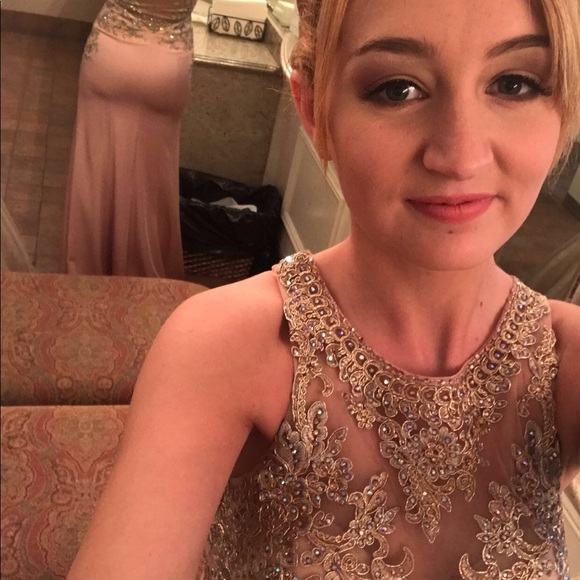 Pink dress - Picture 2 of 2